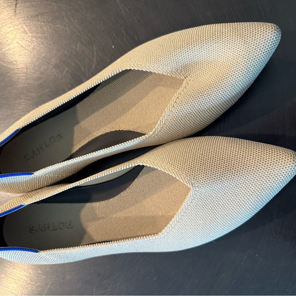 Rothy's Tan Knit Loafers Sleek Minimalist Design